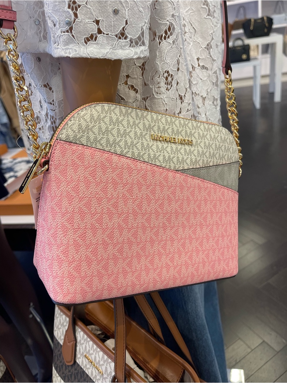 MICHAEL KORS JST Md Dome Color-Block Signature Logo Crossbody
Carnation MULT
NWT - Picture 15 of 16